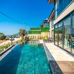 Premium4 Yesilkoy (Mediterranean)