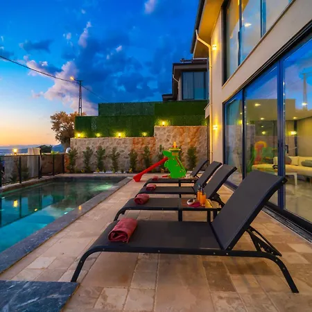 Premium4 Yesilkoy (Mediterranean)