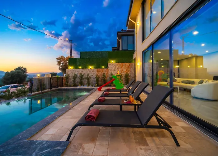 Premium4 Yesilkoy (Mediterranean)