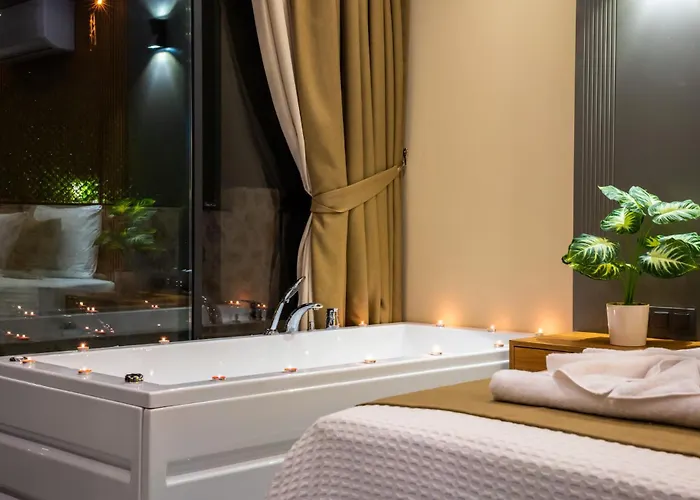 Premium4 Yesilkoy (Mediterranean)